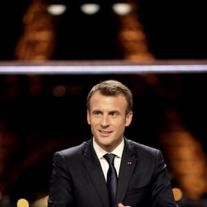 Le président de la République Emmanuel Macron lors de son interview en direct par les journalistes Jean-Jacques Bourdin, pour BFMTV et RMC, et Edwy Plenel, directeur de Mediapart au palais Chaillot, à Paris, France, le 15 avril 2018. © Dominique Jacovides/Bestimage