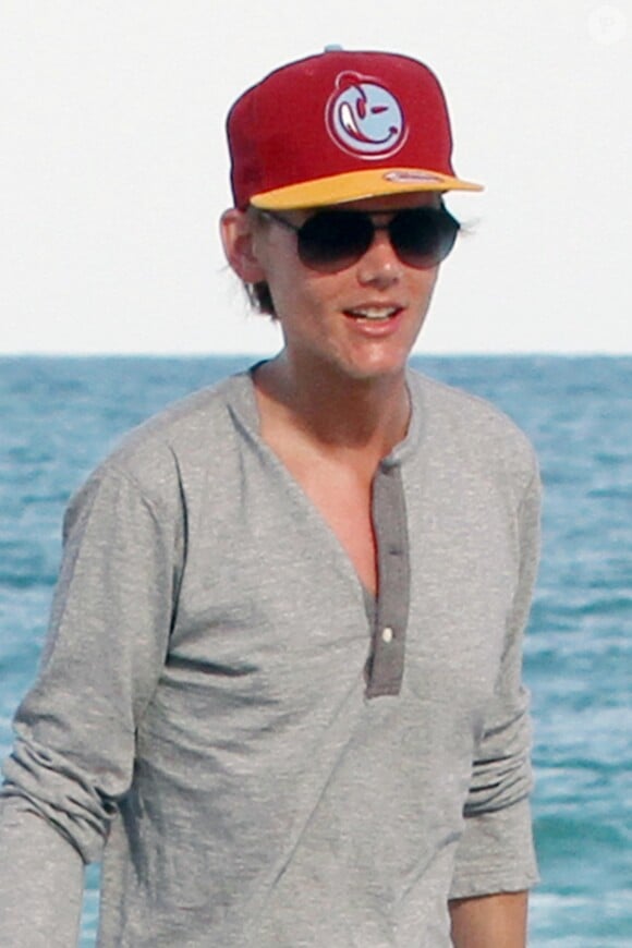 Le DJ Avicii en vacances à Miami, le 4 avril 2014.