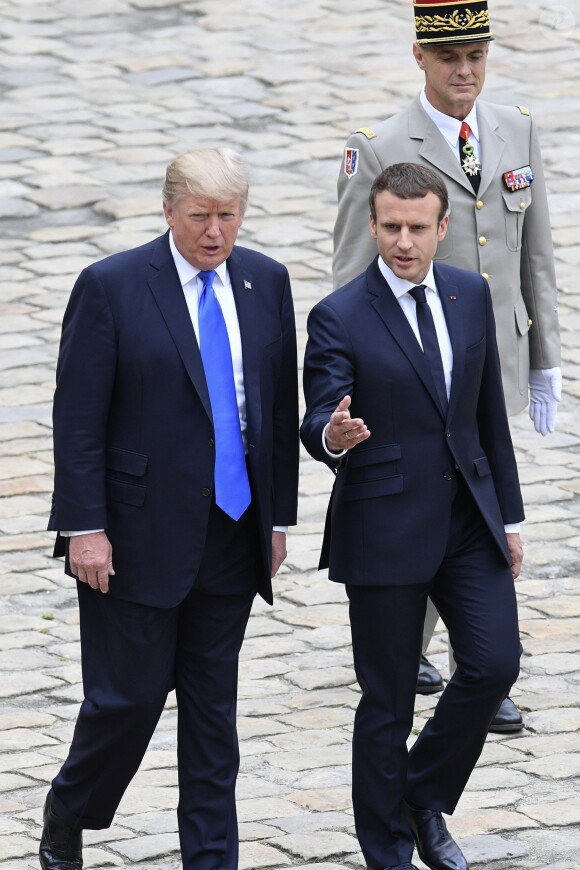 Cérémonie d'accueil du président Donald Trump par Emmanuel Macron, président de la République, à l'Hôtel National des Invalides à Paris le 13 juillet 2017. © Pierre Perusseau / Bestimage French