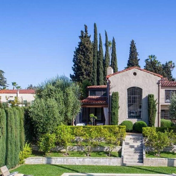 Ellen Pompeo et son époux Chris Ivery vendent leur villa hispanique des années 1920 dans le quartier historique de Whitely Heights, sur les hauteurs d'Hollywood, avril 2018.