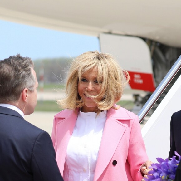 Cérémonie d'accueil - Le président Emmanuel Macron et sa femme Brigitte Macron (Trogneux) arrivent aux Etats-unis pour une visite d'état de trois jours sur la base aérienne d'Andrews dans le Maryland le 23 avril 2018.