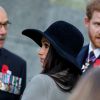 Meghan Markle accompagnait le prince Harry au petit matin du 25 avril 2018 pour les commémorations à Londres de l'ANZAC Day. Après un service commémoratif à l'aube, le prince a déposé une gerbe sur le mémorial de guerre australien.