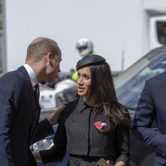 Meghan Markle et le prince Harry ont été rejoints par le prince William pour le service commémoratif de l'ANZAC Day en l'abbaye de Westminster, le 25 avril 2018 à Londres.