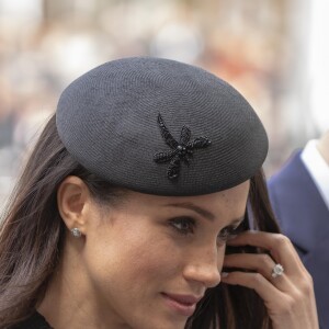 Meghan Markle et le prince Harry arrivant pour le service commémoratif de l'ANZAC Day en l'abbaye de Westminster, le 25 avril 2018 à Londres.