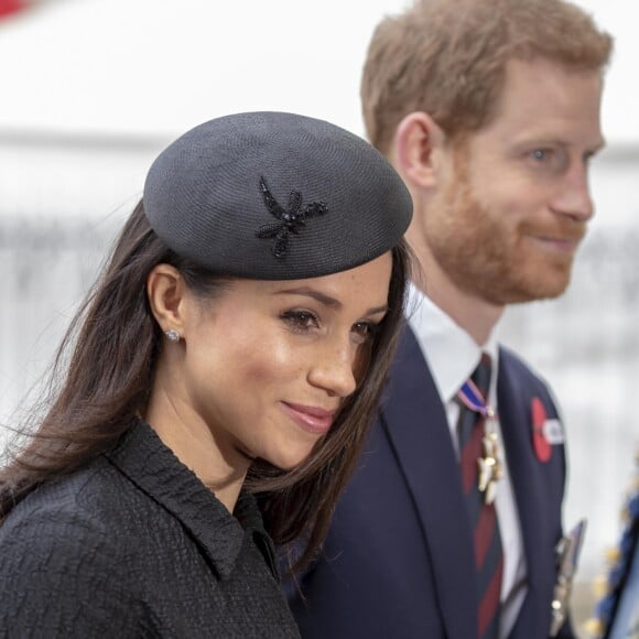 Meghan Markle et le prince Harry arrivant pour le service commémoratif de l'ANZAC Day en l'abbaye de Westminster, le 25 avril 2018 à Londres.