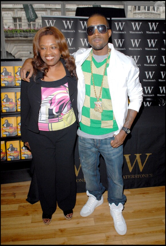 Donda et Kanye West. Juin 2007.