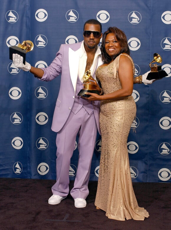 Kanye et Donda West aux 48e Grammy Awards. Février 2006.