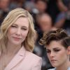 Cate Blanchett, présidente du jury et Kristen Stewart - Photocall avec les membres du jury du 71ème Festival International du Film de Cannes le 8 mai 2018. © Borde/Jacovides/Moreau / Bestimage