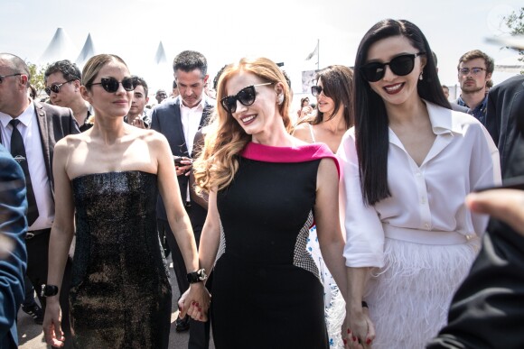 Lupita Nyong'o, Penelope Cruz, Jessica Chastain, Marion Cotillard, Fan Bingbing au photocall de "355" lors du 71ème Festival International du Film de Cannes, le 10 mai 2018. © Jacovides-Borde-Moreau/Bestimage