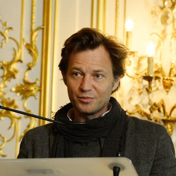 Laurent Delahousse à la conférence de presse de la Flamme Marie Claire à l'hôtel Marois dans les salons France-Amériques à Paris le 14 juin 2016. © Coadic Guirec / Bestimage