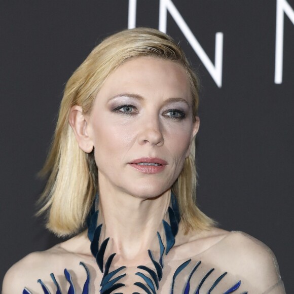 Cate Blanchett au photocall du dîner "Kering: Women in Motion Awards", qui a lieu Place de la Castre, lors du 71ème Festival International du Film de Cannes, le 13 mai 2018.