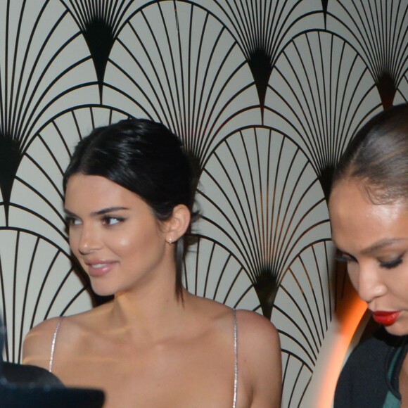 Kendall Jenner, Joan Smalls à la soirée du film "Le monde est à toi" sur la plage Magnum lors du 71ème Festival International du Film de Cannes, le 12 mai 2018.