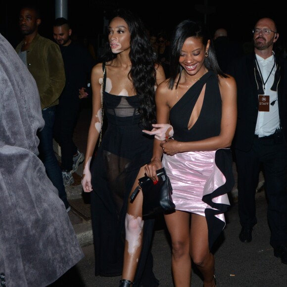 Winnie Harlow à la sortie de la soirée du film "Le monde est à toi" sur la plage Magnum lors du 71ème Festival International du Film de Cannes, le 12 mai 2018.