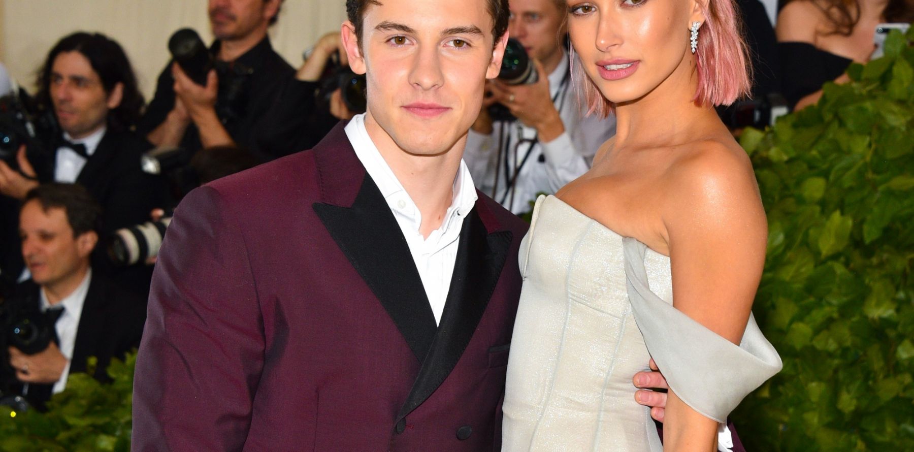 Shawn Mendes en couple avec Hailey Baldwin ? Le chanteur s'explique