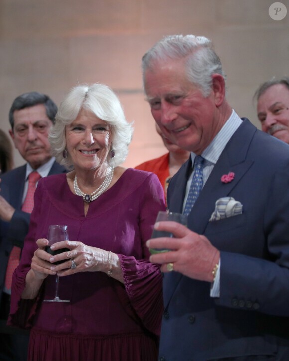 Le prince Charles, prince de Galles, et Camilla Parker Bowles, duchesse de Cornouailles, assistent à la célébration du 150e anniversaire de l'agence "Press Assocation (PA)" à Londres, le 16 mai 2018. Le prince Charles conduira Meghan Markle à l'autel lors de son mariage avec le prince Harry.