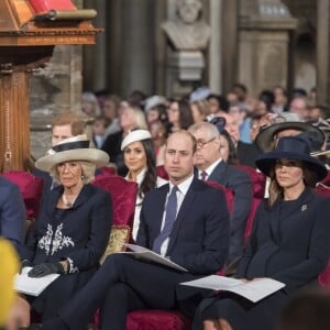 Le prince Charles conduira Meghan Markle à l'autel de la chapelle St George à Windsor pour son mariage avec le prince Harry le 19 mai 2018. Ici, la famille royale réunie en l'abbaye de Westminster le 12 mars 2018 pour le Commonwealth Day.