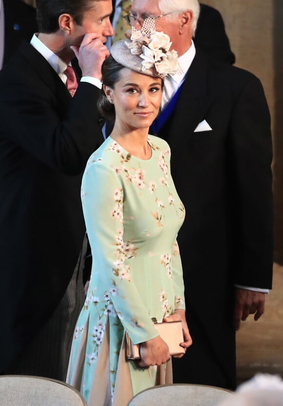 Pippa Middleton en la chapelle St George à Windsor au mariage du prince Harry et de Meghan Markle le 19 mai 2018.