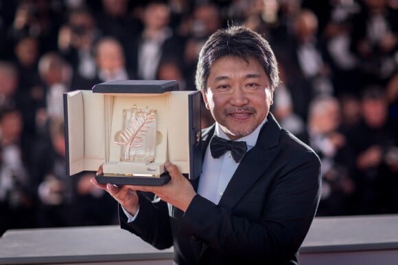 Hirokazu Kore-eda (Palme d'Or du film "Une affaire de famille") - Photocall de la remise des palmes lors de la cérémonie de clôture du 71ème Festival International du Film de Cannes le 19 mai 2017. © Borde-Moreau/Bestimage
