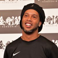 Ronaldinho, heureux polygame, va épouser ses deux petites amies cet été !