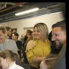 Exclusif  - Nikos Aliagas, sa compagne Tina Grigoriou et leur fille Agathe en compagnie de Carmen, la mère de Kendji Girac - Nikos Aliagas en famille dans les backstage du dernier concert de la tournée "Ensemble" de Kendji Girac à l'AccorHotels Arena (POPB Bercy) à Paris. Le 10 mars 2017 © Alain Guizard / Bestimage