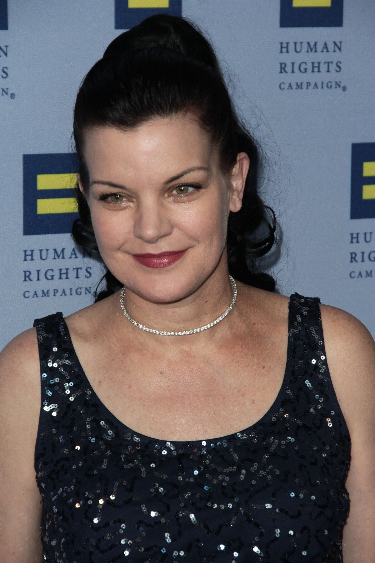 Photo : Pauley Perrette - Diner de gala Human Rights campaign à Los Angeles  le 19 mars 2016 © Tony Lowe/Globe Photos via ZUMA Wire/Bestimage -  Purepeople