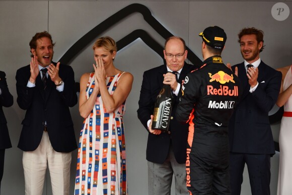 Andrea Casiraghi, la princesse Charlene de Monaco, le prince Albert II de Monaco, Pierre Casiraghi félicitent le trio de tête du 76e Gran Prix de Formule 1 de Monaco remporté par Daniel Ricciardo suivi de Sebastian Vettel et Lewis Hamilton, le 27 mai 2018. © Bruno Bebert/Bestimage