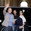 Exclusif - Anthony Hopkins et sa femme Stella Arroyave - A.Hopkins et sa femme S.Arroyave, quittent le Grand Hotel Vesuvio à Naples, Italie, le 9 avril 2018.