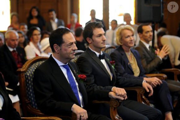 Mariage du conseiller régional PS Jean Luc Roméro et de Christophe Michel le 27 Septembre 2013 à la mairie du 12e arrondissement de Paris. Une union célébrée par Bertrand Delanoë