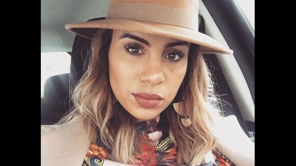 Les Reines du shopping : Anna affiche son corps de rêve en bikini !