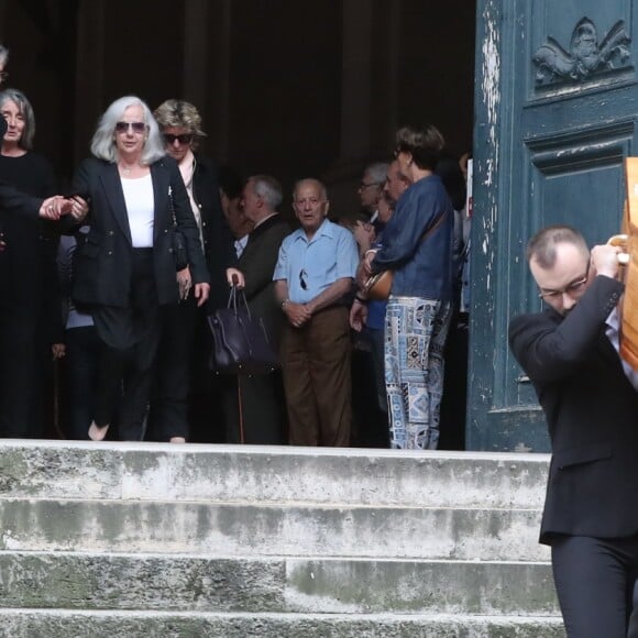 Sortie des obsèques de Pierre Bellemare à l'église Saint-Roch de Paris, France, le 31 mai 2018.