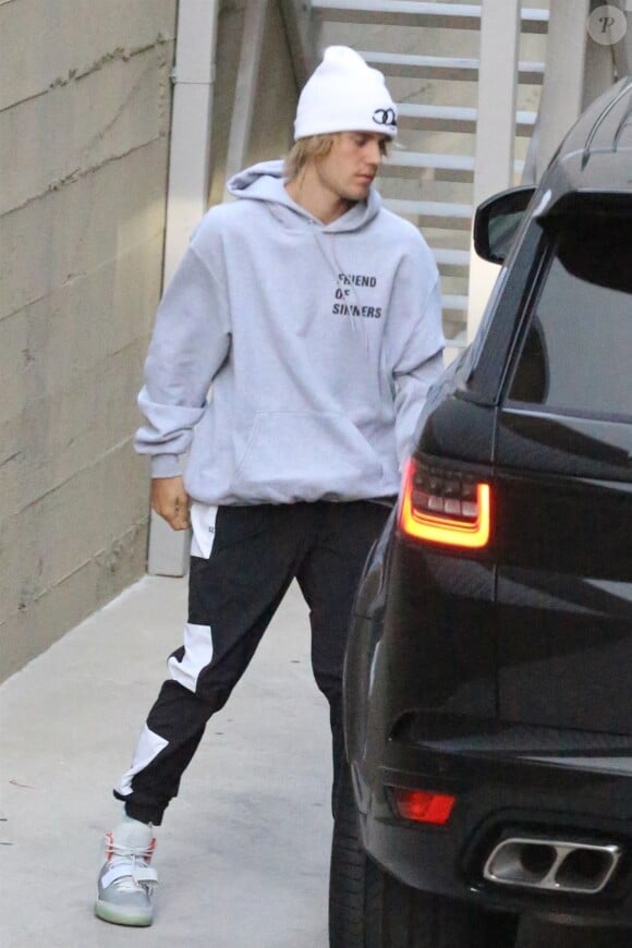 Justin Bieber se rend à la messe à Beverly Hills, le 16 mai 2018