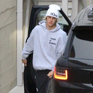 Justin Bieber se rend à la messe à Beverly Hills, le 16 mai 2018