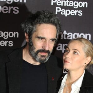 Emmanuelle Béart et son compagnon Frédéric lors de l'avant-première du film 'Pentagon Papers' au cinéma UGC Normandie sur les Champs-Elysées à Paris le 13 Janvier 2018. © Denis Guignebourg / Bestimage