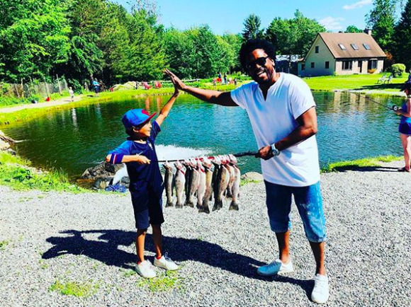 Anthony Kavanagh partage un bout de sa nouvelle vie de famille à Montréal sur Instagram, ce 10 juin 2018.