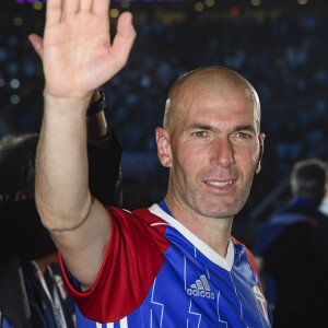 Zinédine Zidane - Les Bleus de France98 se sont imposés (3-2) face à une sélection FIFA 98 pour le match des légendes pour l?anniversaire des 20 ans du sacre mondial à la U Arena à Nanterre, France, le 12 juin 2018. © Bestimage