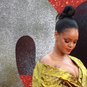 Rihanna (robe Yiqing Yin) - Première du film "Ocean's 8" au Cineworld Leicester Square à Londres, Royaume Uni, le 13 juin 2018.