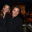 Exclusif - Tim Roth et sa femme Nikki Butler - Rencontres à la terrasse Publicis lors du 7ème Champs Elysées Film Festival (CEFF) à Paris le 13 juin 2018. © Veeren-CVS/Bestimage