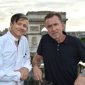 Exclusif - John Cameron Mitchell et Tim Roth - Rencontres à la terrasse Publicis lors du 7ème Champs Elysées Film Festival (CEFF) à Paris le 13 juin 2018. © Veeren-CVS/Bestimage