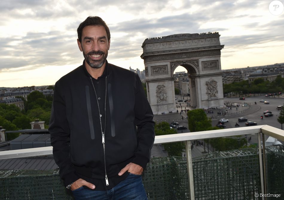 rencontres champs elysees