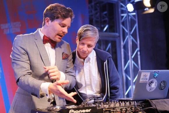 John Cameron Mitchell mixe lors de la 7ème édition du Champs Elysées Film Festival (CEFF) sur la terrasse Publicis à Paris, le 13 juin 2018. © Veeren-CVS/Bestimage