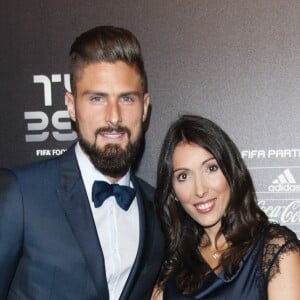 Olivier Giroud (plus beau but de l'année) et sa femme Jennifer enceinte - The Best FIFA Football Awards 2017 au London Palladium à Londres, le 23 octobre 2017. © Pierre Perusseau/Bestimage