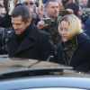 Guillaume Canet et sa compagne Marion Cotillard - Arrivée du convoi funéraire de la dépouille du chanteur Johnny Hallyday et des personnalités sur la place de La Madeleine à Paris. Le 9 décembre 2017 © CVS / Bestimage