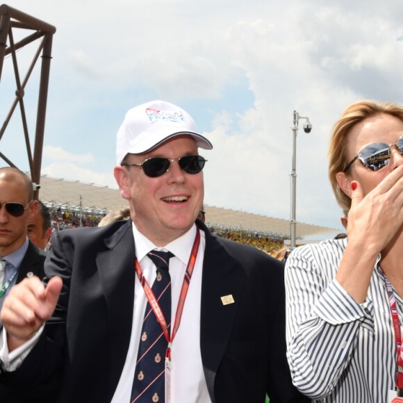 Renaud Muselier, le président du Conseil Régional de PACA, le prince Albert II de Monaco et la princesse Charlène de Monaco durant le Grand Prix de France au Castellet le 24 juin 2018. C. Estrosi, le maire de Nice et le vice-président du Conseil Regional de PACA, est à l'origine du retour du Grand Prix de France au Circuit Paul Ricard. C'est L. Hamilton qui a remporté le Grand Prix devant M. Verstappen, second, et K. Raikkonen troisième. © Bruno Bebert / Bestimage