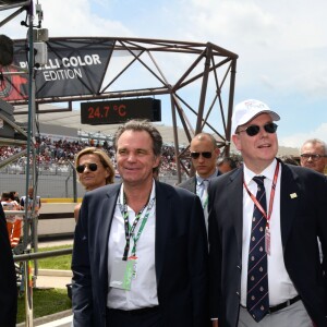 Renaud Muselier, le président du Conseil Régional de PACA, le prince Albert II de Monaco et la princesse Charlène de Monaco durant le Grand Prix de France au Castellet le 24 juin 2018. C. Estrosi, le maire de Nice et le vice-président du Conseil Regional de PACA, est à l'origine du retour du Grand Prix de France au Circuit Paul Ricard. C'est L. Hamilton qui a remporté le Grand Prix devant M. Verstappen, second, et K. Raikkonen troisième. © Bruno Bebert / Bestimage