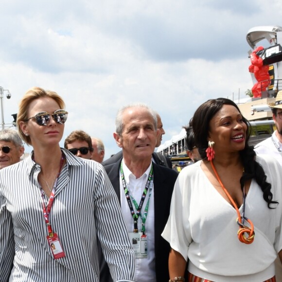 Renaud Muselier, le président du Conseil Régional de PACA, Christian Estrosi (le maire de Nice et vice-président du Conseil Régional de PACA), le prince Albert II de Monaco, la princesse Charlène de Monaco et Laura Flessel, la ministre des sports, Jean Todt durant le Grand Prix de France au Castellet le 24 juin 2018. C. Estrosi, le maire de Nice et le vice-président du Conseil Regional de PACA, est à l'origine du retour du Grand Prix de France au Circuit Paul Ricard. C'est L. Hamilton qui a remporté le Grand Prix devant M. Verstappen, second, et K. Raikkonen troisième. © Bruno Bebert / Bestimage