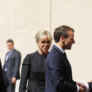 Le président de la République française Emmanuel Macron, sa femme la Première Dame Brigitte Macron (Trogneux) et l'archevêque allemand de l'Église catholique et préfet de la maison pontificale Georg Gänswein - Le président de la République française est reçu pour la première fois par le pape François au Vatican, le 26 juin 2018. © Dominique Jacovides/Bestimage