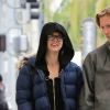 Kaley Cuoco et son petit ami Karl Cook font du shopping dans les rues de Beverly Hills, le 7 décembre 2016