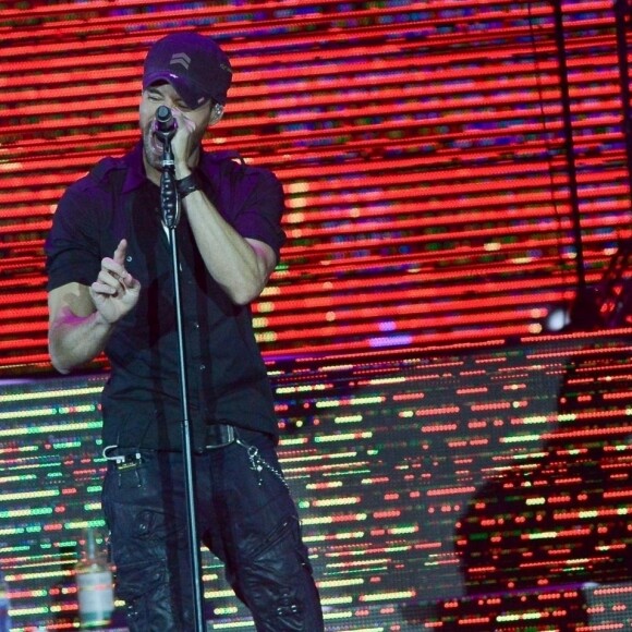 Enrique Iglesias en concert à Sao Paulo au Brésil, le 5 avril 2018