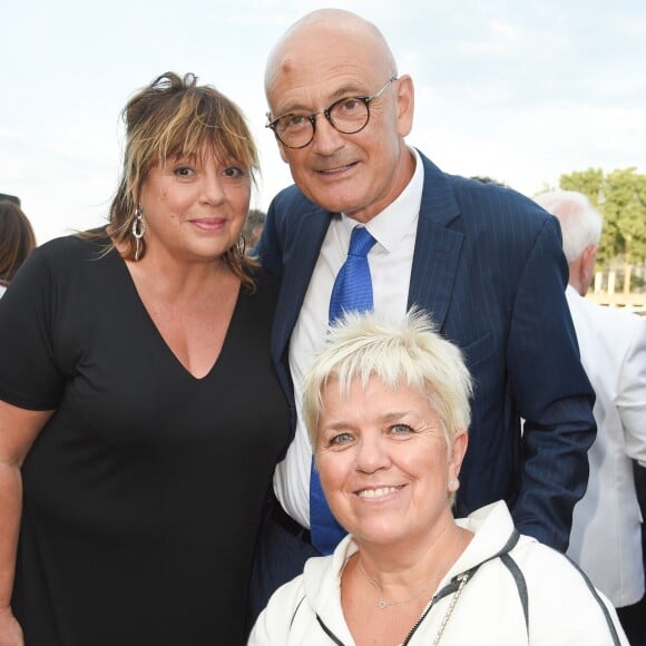 Michèle Bernier, Mimie Mathy et son mari Benoist Gérard - Soirée du 90ème anniversaire de Line Renaud sur le Bateau Potel et Chabot "Pavillon Seine" à Paris le 2 juillet 2018. © Coadic Guirec/Bestimage