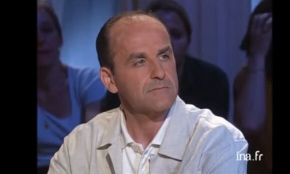 Bruno Roussel, ancien directeur sportif de Festina, sur le plateau de "Tout le monde en parle" (France 2) en 2001.
